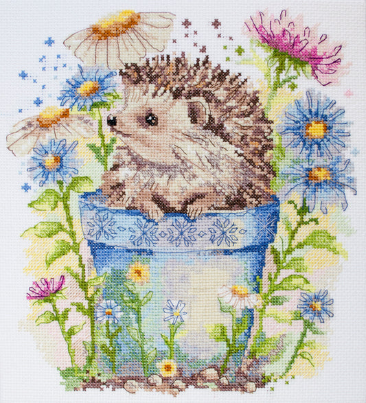 Cross stitch kit Hedgehog Size: 8.66"×9" (22x23 cm)