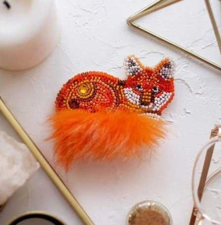 Bead embroidery brooch kit Red Fox Size: 2.3"×3.1" (6x8 cm)