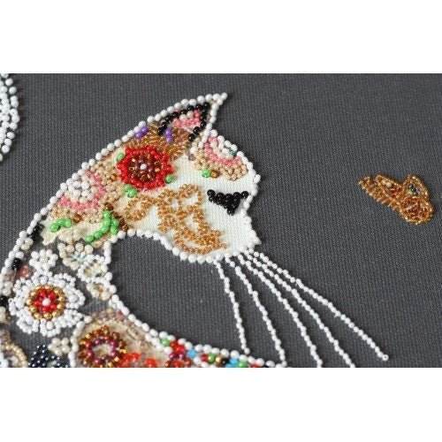 Bead embroidery kit Cat Size: 9.8"×15.3" (25×35 cm)