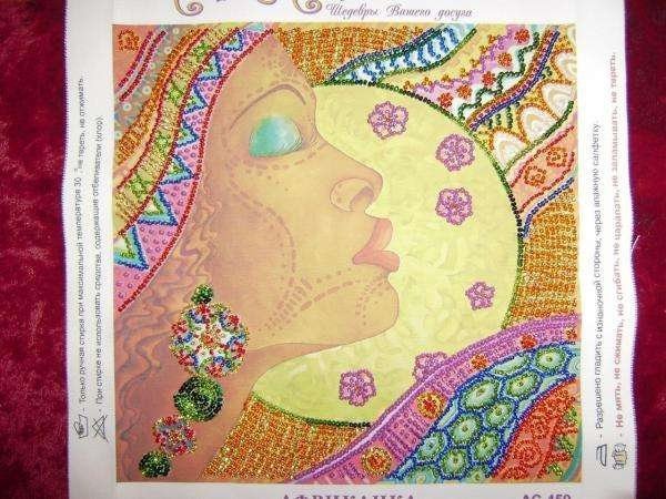 Bead embroidery kit African girl Size: 7.9"×7.9" (20x20 cm)