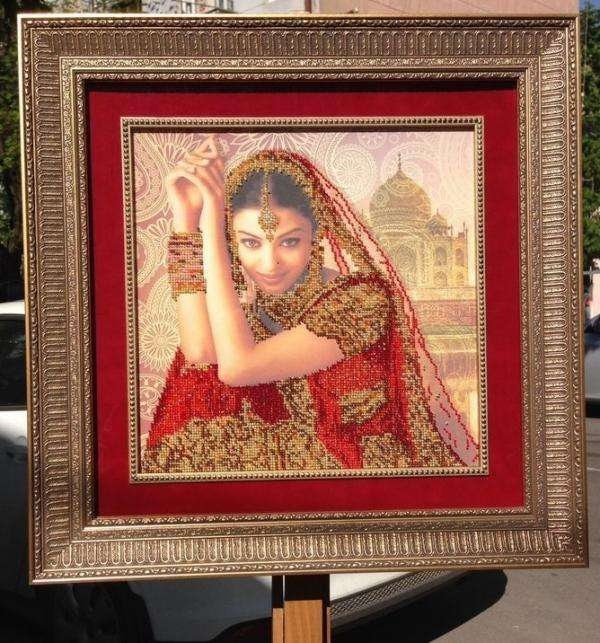 Bead embroidery kit India flower Size: 11.8"×11.8" (30×30 cm)