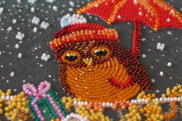 Bead embroidery kit Owl and gifts Size: 7.9"×7.9" (20x20 cm)