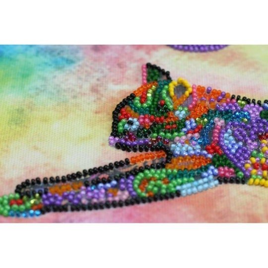 Bead embroidery kit Playful kitten Size: 7.9"×7.9" (20x20 cm)